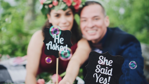 The 9 Wedding Tasks You Don't Need to Do Right Away